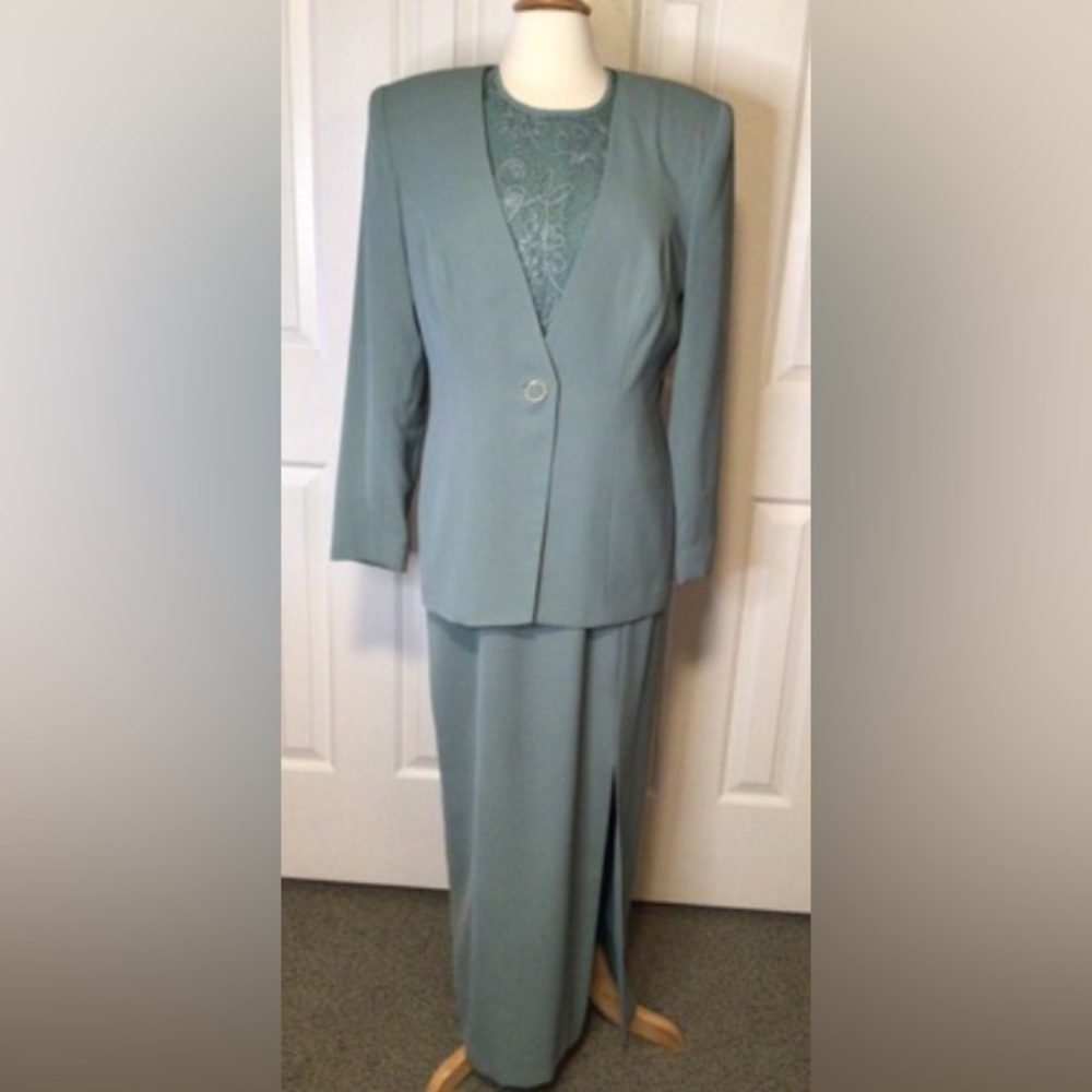 Gown with Jacket- Mother of the Bride/Groom